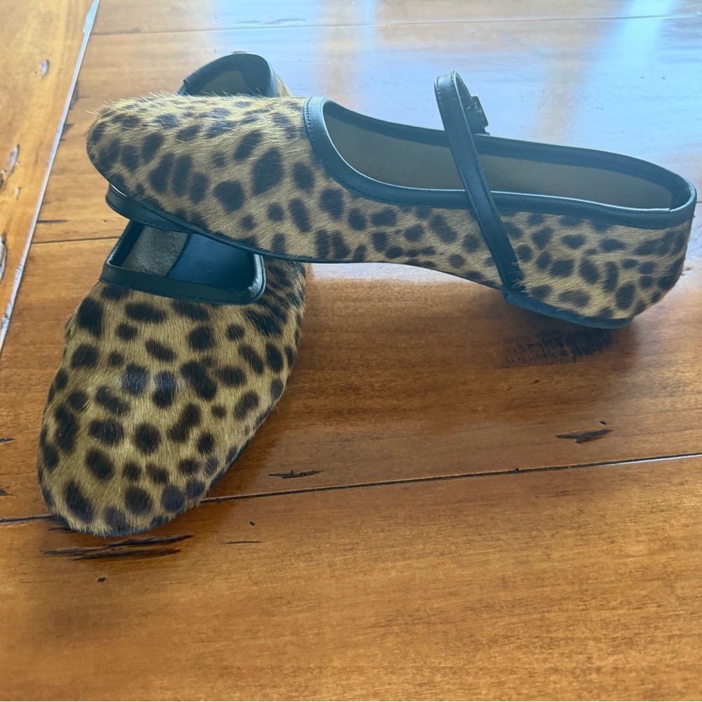 NEW FREDA SALVADOR Laurel Leopard Mary Jane Flats